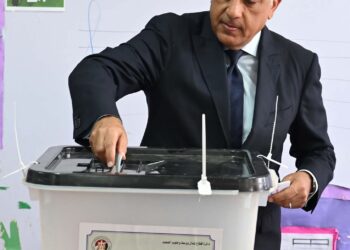 رئيس الوزراء يُدلي بصوته في انتخابات مجلس الشيوخ 2025