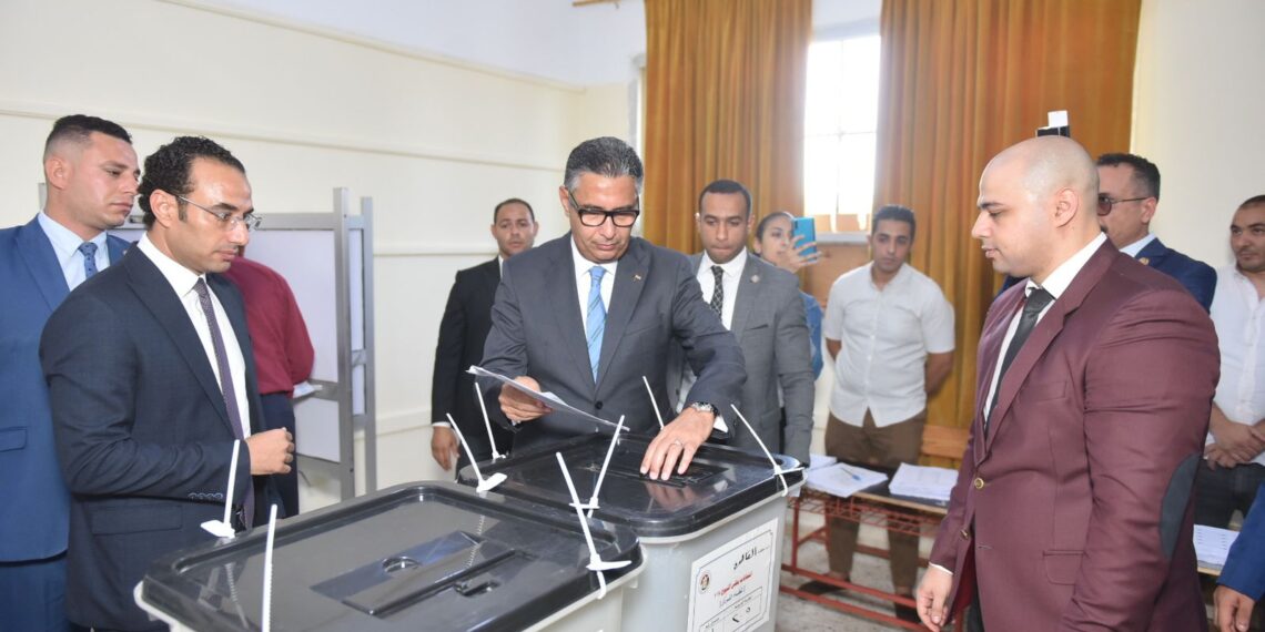 وزير التموين والتجارة الداخلية يدلي بصوته في انتخابات مجلس الشيوخ