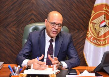 وزير العمل: صرف 2.9 مليون جنيه لرعاية 374 عاملاً غير منتظم