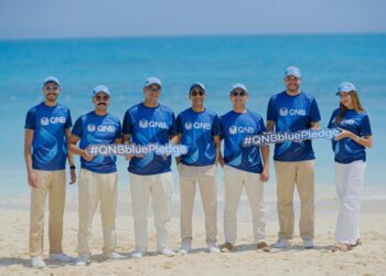 QNB مصر يطلق مبادرة للحفاظ على البيئة البحرية بشاطئ العلمين ضمن التعهد الأزرق