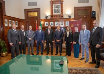 بنك مصر يخصص 124 مليون جنيه لتطوير مركز رعاية الحالات الحرجة بالقصر العيني