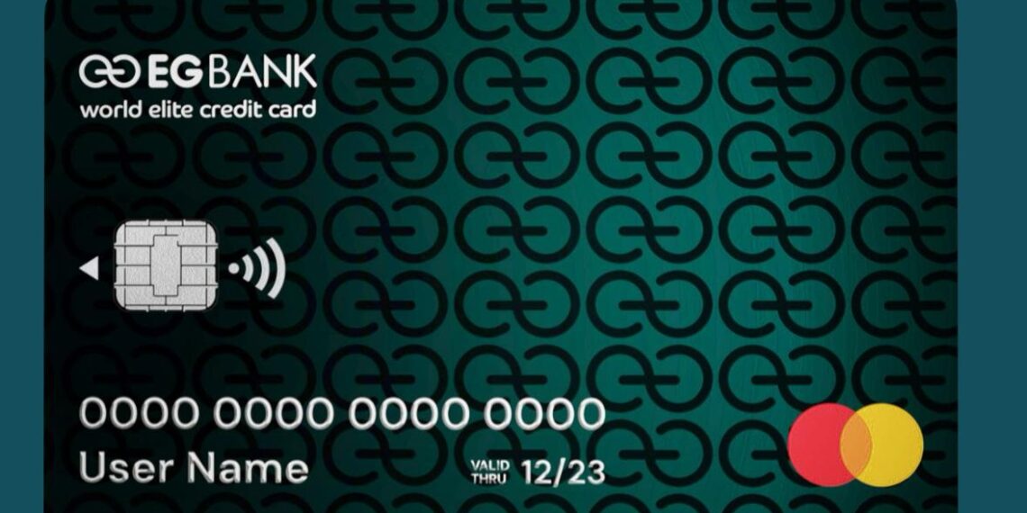«إي جي بنك» يرفع حدود المشتريات ويخفض عمولات البطاقات الائتمانية