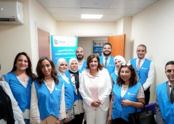 بنك قناة السويس يدعم مستشفي عبلة الكحلاوي بأسرة طبية كهربائية ويزور المرضى