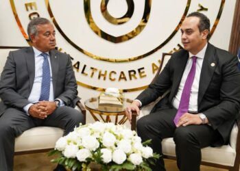 الرعاية الصحية تبحث شراكة استراتيجية مع مصرف أبوظبي الإسلامي