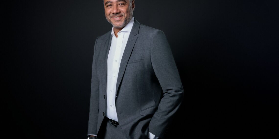 أيمن عصام رئيسًا تنفيذيًا للشؤون الخارجية لمجموعة ڤوداكوم العالمية