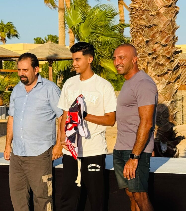 إي آند مصر بالتعاون مع شعبة صحفيي الاتصالات تُكرّم أوائل الإعدادية من أبناء الصحفيين