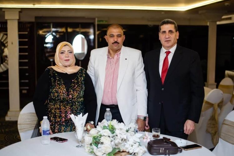 ياسر جمعة يهنئ الدكتورة أماني الموجي والمهندس عماد النجار بخطوبة نجلهما محمد