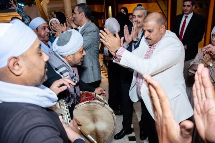 ياسر جمعة يهنئ الدكتورة أماني الموجي والمهندس عماد النجار بخطوبة نجلهما محمد