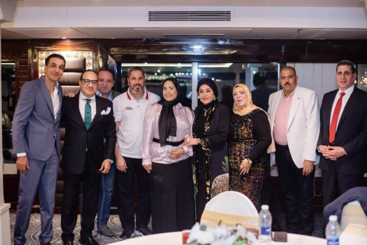 ياسر جمعة يهنئ الدكتورة أماني الموجي والمهندس عماد النجار بخطوبة نجلهما محمد