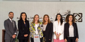 الأهلي الكويتي – مصر يتوج بجائزة أفضل بنك في الخدمات المصرفية للشركات