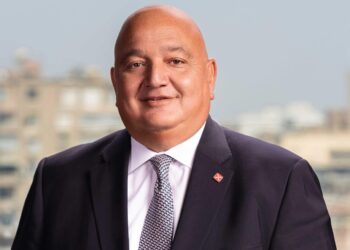 أفضل نجيب: الذكاء الاصطناعي ثورة في الامتثال والحوكمة بالبنوك