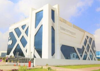 هيرميس تدير حصريًا استحواذ هيليوس على مراكز بيانات المصرية للاتصالات