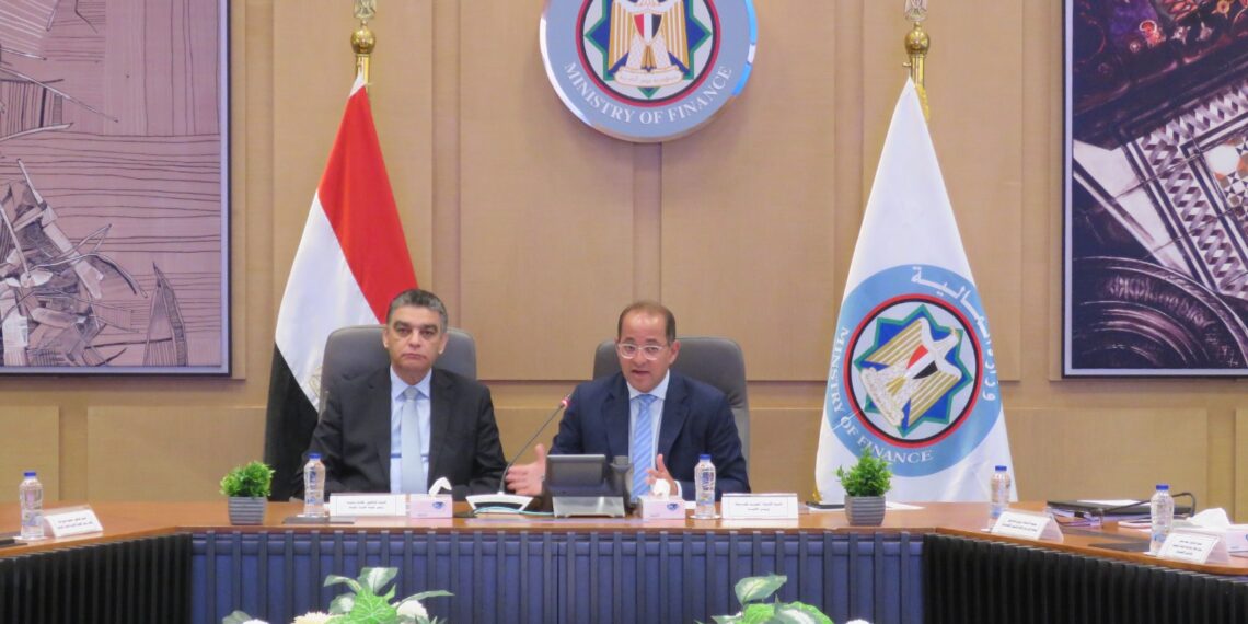 14.7 مليار تسهيلات ائتمانية.. و 7.4 مليار مدفوعات نقدية لدعم استقرار قطاع الدواء