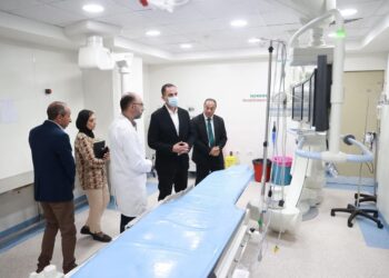 نائب وزير الصحة يتفقد مشروع تطوير مستشفى أبنوب المركزي بأسيوط
