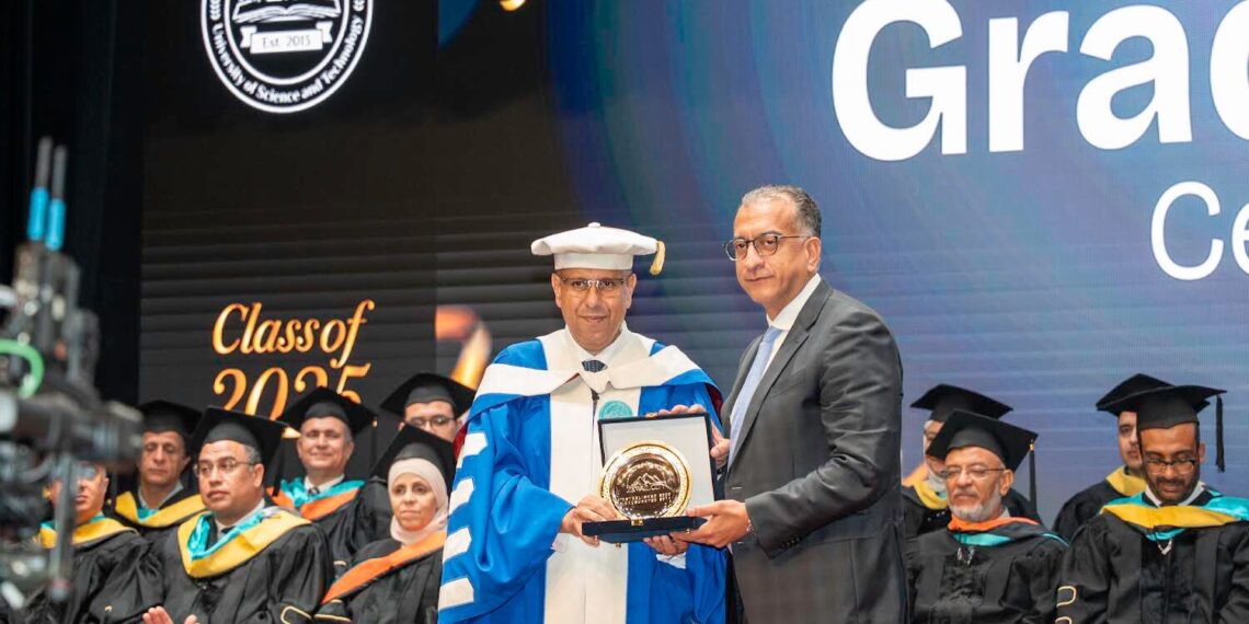 بنك ناصر يشارك في احتفالية تخرج طلاب مدينة زويل للعلوم والتكنولوجيا