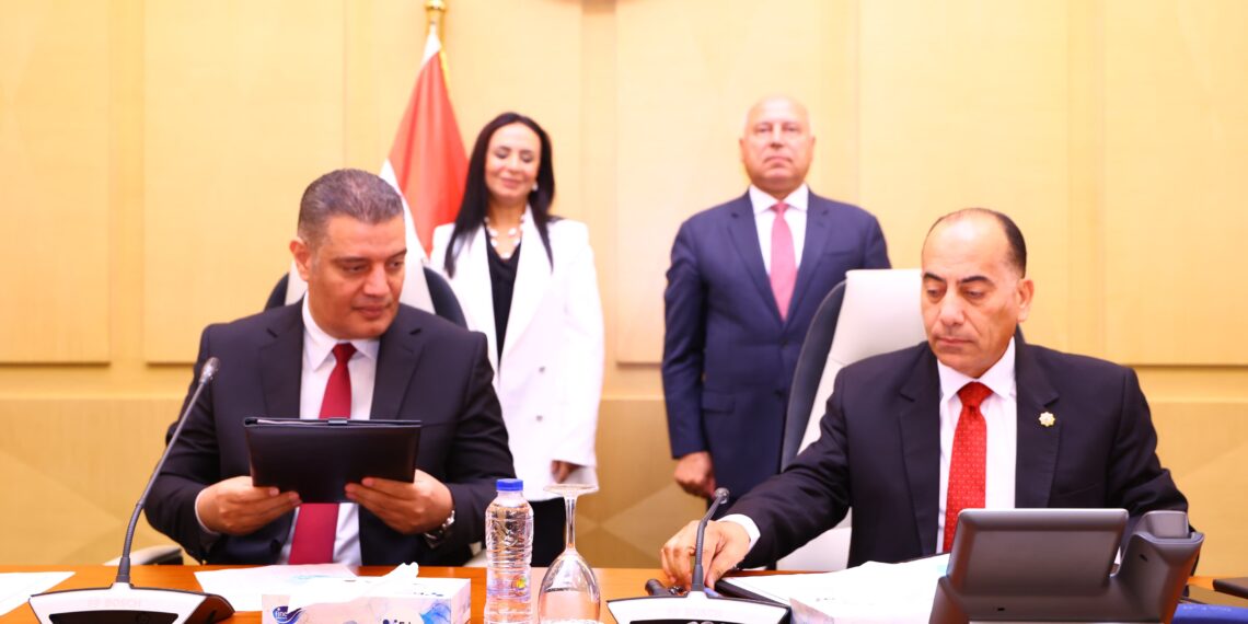 بروتوكول تعاون بين الصناعة والتضامن لرعاية المسنين المحالين للتقاعد