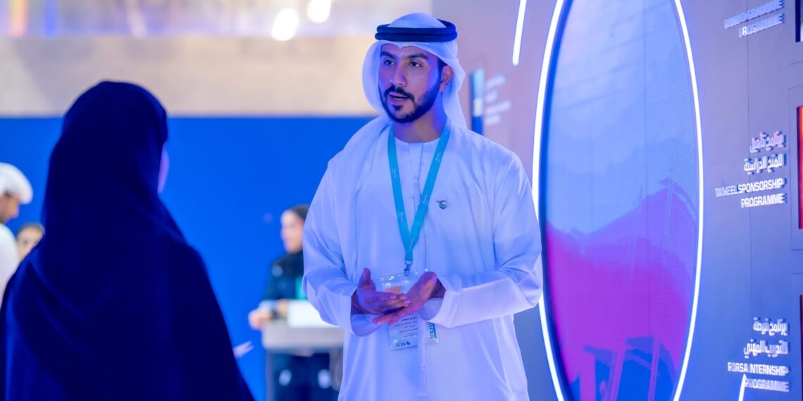 موانئ دبي العالمية تستعرض برامجها المهنية المميزة للمواطنين الإماراتيين 