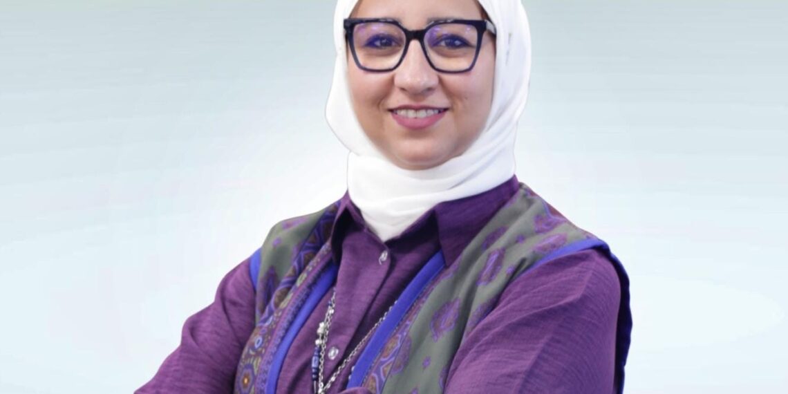 تعيين آيات زناتي رئيسًا للقطاع المالي بـ لافارچ مصر