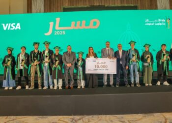 للعام الثالث على التوالي.. البريد المصري يكرّم أوائل الثانوية العامة والأزهرية والدبلومات الفنية