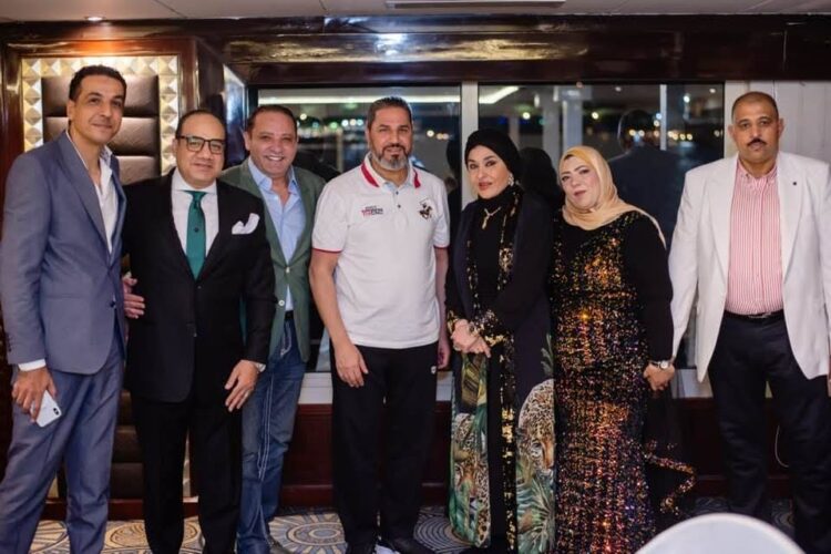 ياسر جمعة يهنئ الدكتورة أماني الموجي والمهندس عماد النجار بخطوبة نجلهما محمد