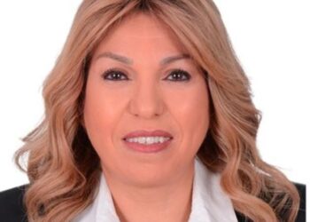 الاقتصادي نيوز يهنئ الدكتورة أماني فاخر لتعيينها عضوًا بمجلس الشيوخ