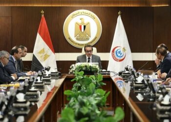 الصحة المصرية تناقش استعدادات دخول المنيا ضمن منظومة التأمين الصحي الشامل