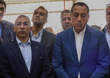 مدبولي يفتتح مصنع «أدو مينا» ويتفقد «إيجيبت أنود» بالمنطقة الاقتصادية لقناة السويس