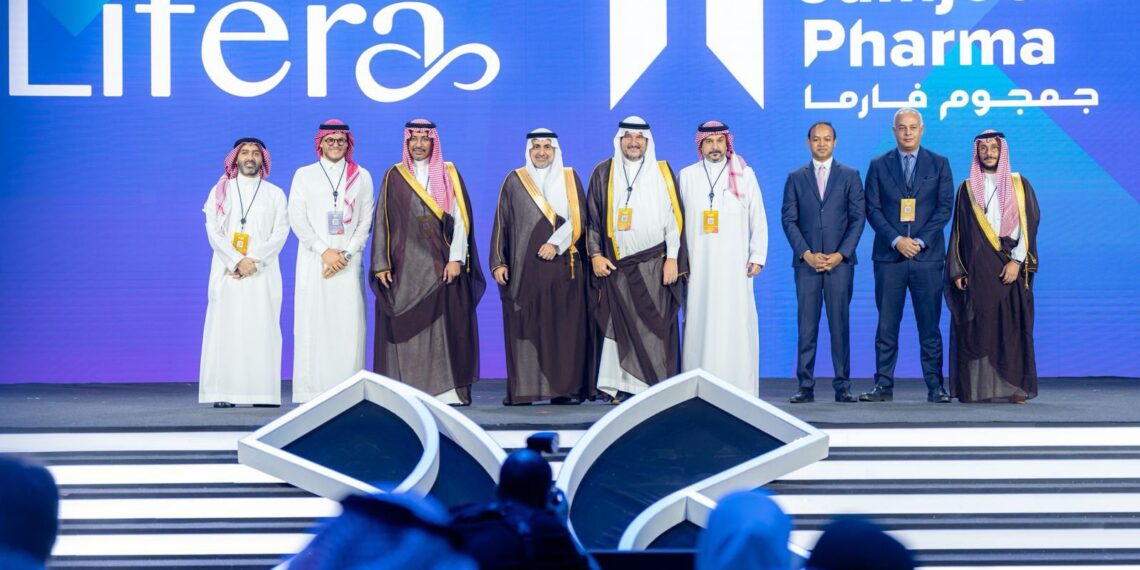 لايفيرا وجمجوم فارما تطلقان مشروعًا مشتركًا لتوطين الصناعات الحيوية في السعودية
