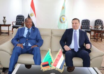 وزيرا الزراعة المصري والداخلية الزامبي يناقشان موقف المزارع المصرية المشتركة