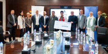 ماونتن ڤيو تحتفل بالميدالية الفضية لـ أحمد مؤمن في رفع الأثقال البارالمبي