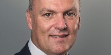 كريستوفر لانج رئيسًا لقسم أسواق رأس المال في قطاع الترويج وتغطية الاكتتاب في إي اف چي هيرميس