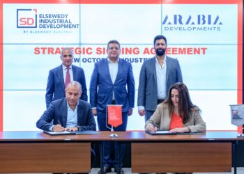 «مجموعة عربية للتنمية» توقّع اتفاقية مع «السويدي للتنمية الصناعية»