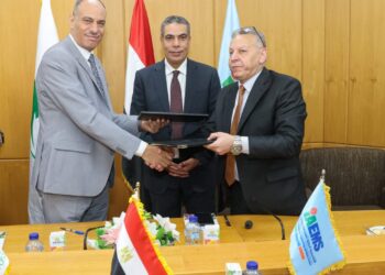 البريد والأكاديمية الدولية للهندسة يوقعان بروتوكول دعم التحول الرقمي