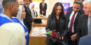 وزيرة التضامن تسلم جامعة الأقصر الأهلية طابعة برايل لطباعة المناهج