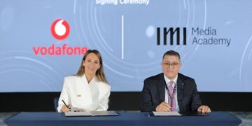 ڤودافون مصر وأكاديمية  ‏IMI للإعلام يوقعان اتفاقية شراكة