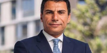 أيمن عامر: السوق العقاري لا يشهد فقاعة وفرص كبيرة لبيع العقارات للأجانب