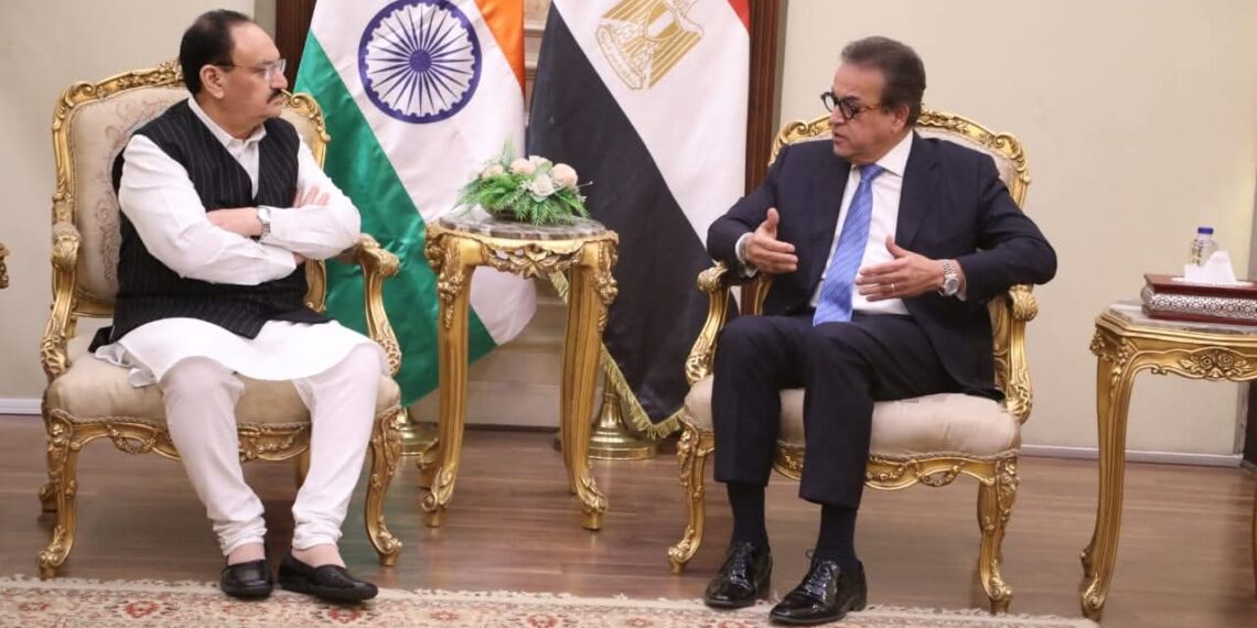 وزير الصحة يستقبل نظيره الهندي لتبادل الخبرات في صناعة الأدوية وتوسيع الاستثمارات الطبية المصرية-الهندية