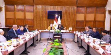 وزيرة التضامن تترأس اجتماع مجلس إدارة القومى للبحوث الاجتماعية والجنائية