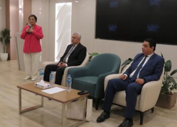 نائب وزير الصحة تشارك في ندوة «تنمية الأسرة المصرية وحقوق أطفالنا»