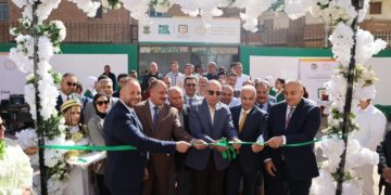البنك الأهلي يفتتح مدرسة السلام الإعدادية بمحافظة المنيا بالتعاون مع مؤسسة مصر الخير