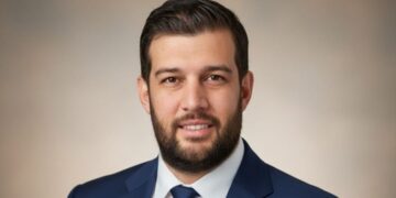 علاء الشيخ رئيسًا للقطاع التجاري بشركة «تسلا للتطوير» ضمن خطتها لتعزيز خططها التسويقية والبيعية