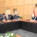 وزير الصناعة يبحث مع فولكس فاجن خطة تصنيع السيارات في مصر