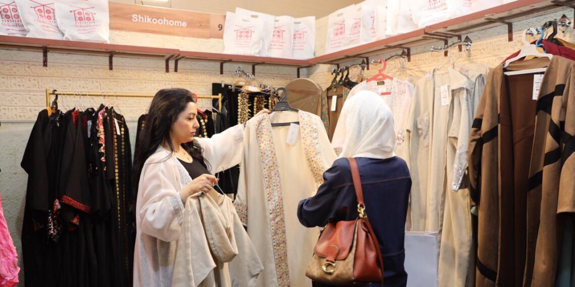 أصحاب المشروعات التراثية يشيدون بدعم الدولة وجهاز تنمية المشروعات في تسويق منتجاتهم