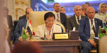 نائب وزير الصحة تشارك في الدورة السابعة للمجلس العربي للسكان والتنمية بالعراق