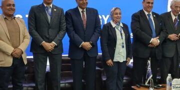 البورصة تشارك في قمة التكنولوجيا والأعمال الدولية 2025 بجامعة بدر