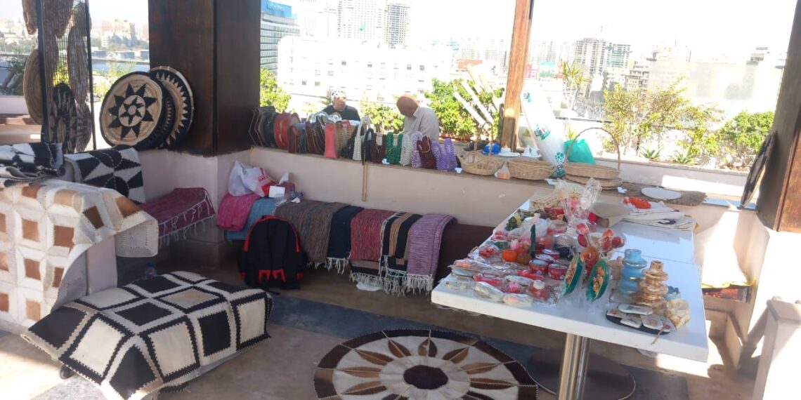 التضامن تنظم معرضا للحرف اليدوية والتراثية بالتعاون مع مصرف أبوظبي الإسلامي- مصر