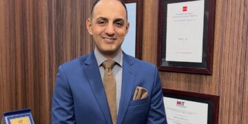 خبير اقتصادي: ضخ الفيدرالي 40 مليار دولار شهريًا «إنذار مبكر» لتحولات الأسواق العالمية