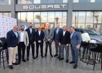 رئيس البريد تكرم أبناء العاملين المتفوقين دراسيًا على مستوى الجمهورية