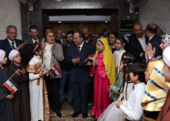 رئيسة المجلس القومي للطفولة والأمومة ومحافظ أسيوط يفتتحان فرع المجلس بالمحافظة