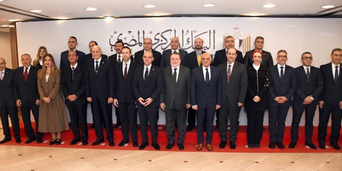 إطلاق مبادرة مصر معاكم لرعاية أبناء الشهداء والمصابين القصر